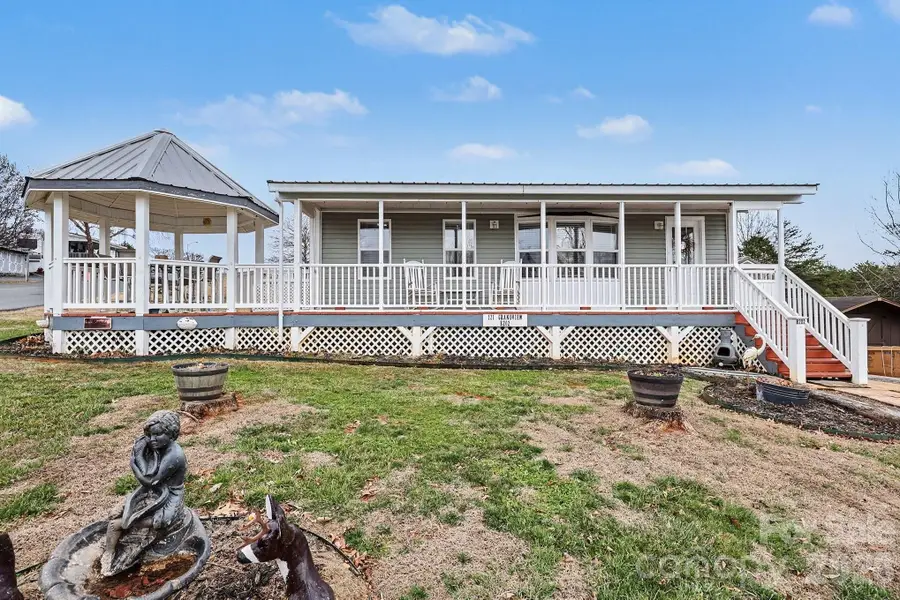 121 Grand View Drive #202/202A, New London, NC 28127 - #2