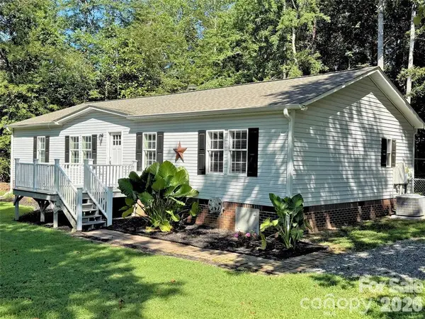 3433 Spinner Court, Sherrills Ford, NC 28673