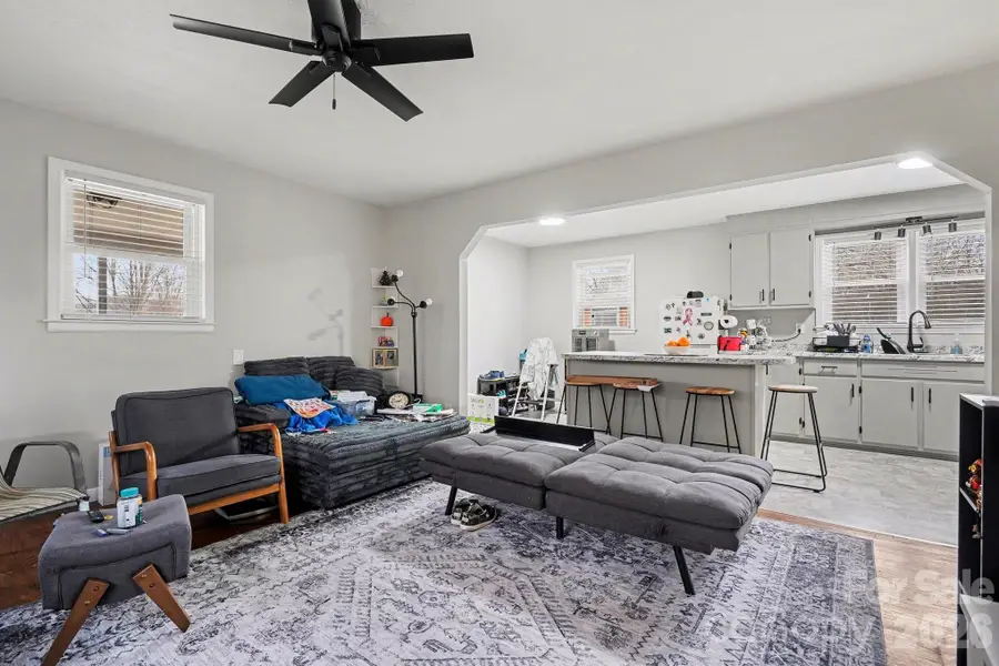 1725 26th Street Ne, Hickory, NC 28601 - #3