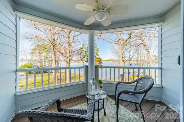 306 Northwest Drive, Davidson, NC 28036