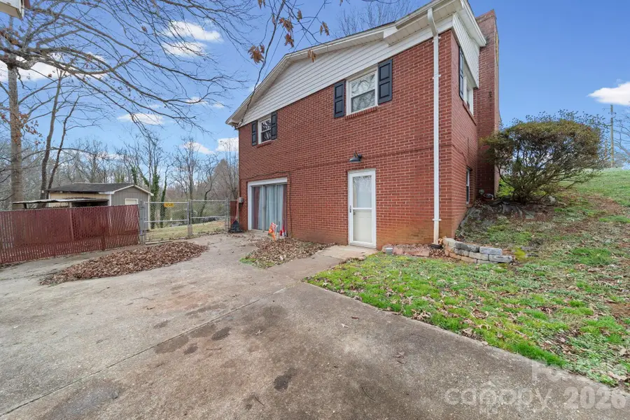 116 Hilltop Avenue, Valdese, NC 28690 - #3