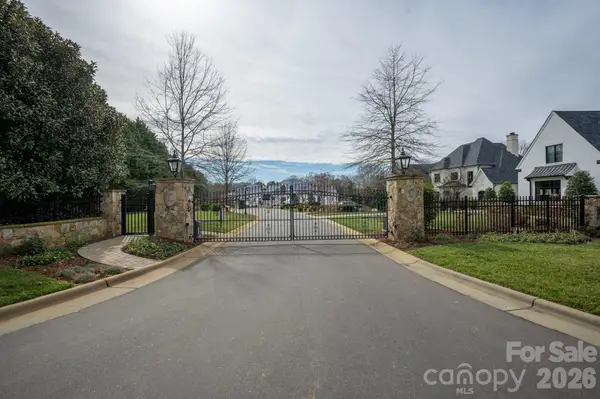 504 Bear Paw Drive, Waxhaw, NC 28173
