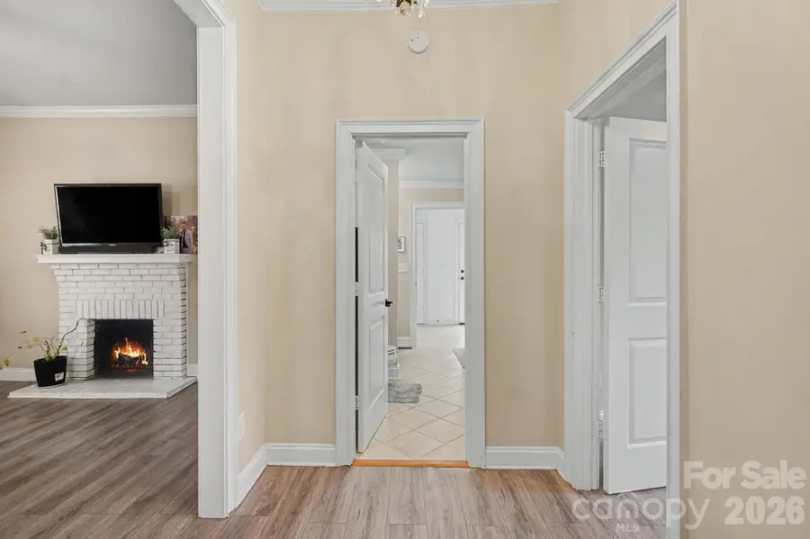 318 E Pressley Avenue, Mooresville, NC 28115 - #3
