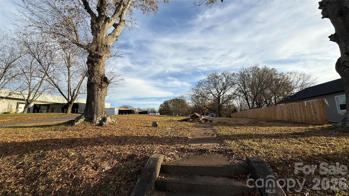 704 E Grover Street, Shelby, NC 28150 - #1