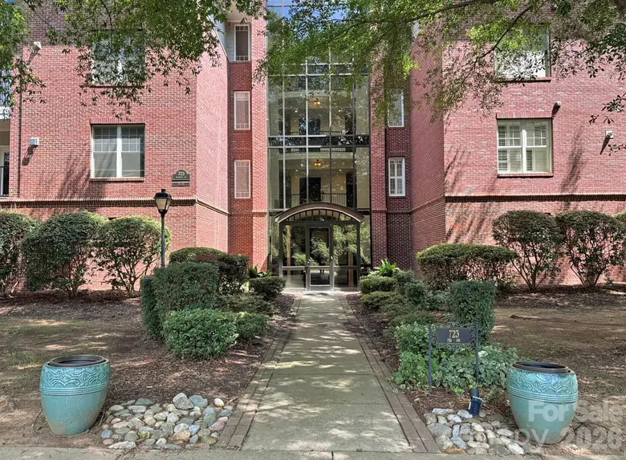 739 Magnolia Avenue, Charlotte, NC 28203 - #2