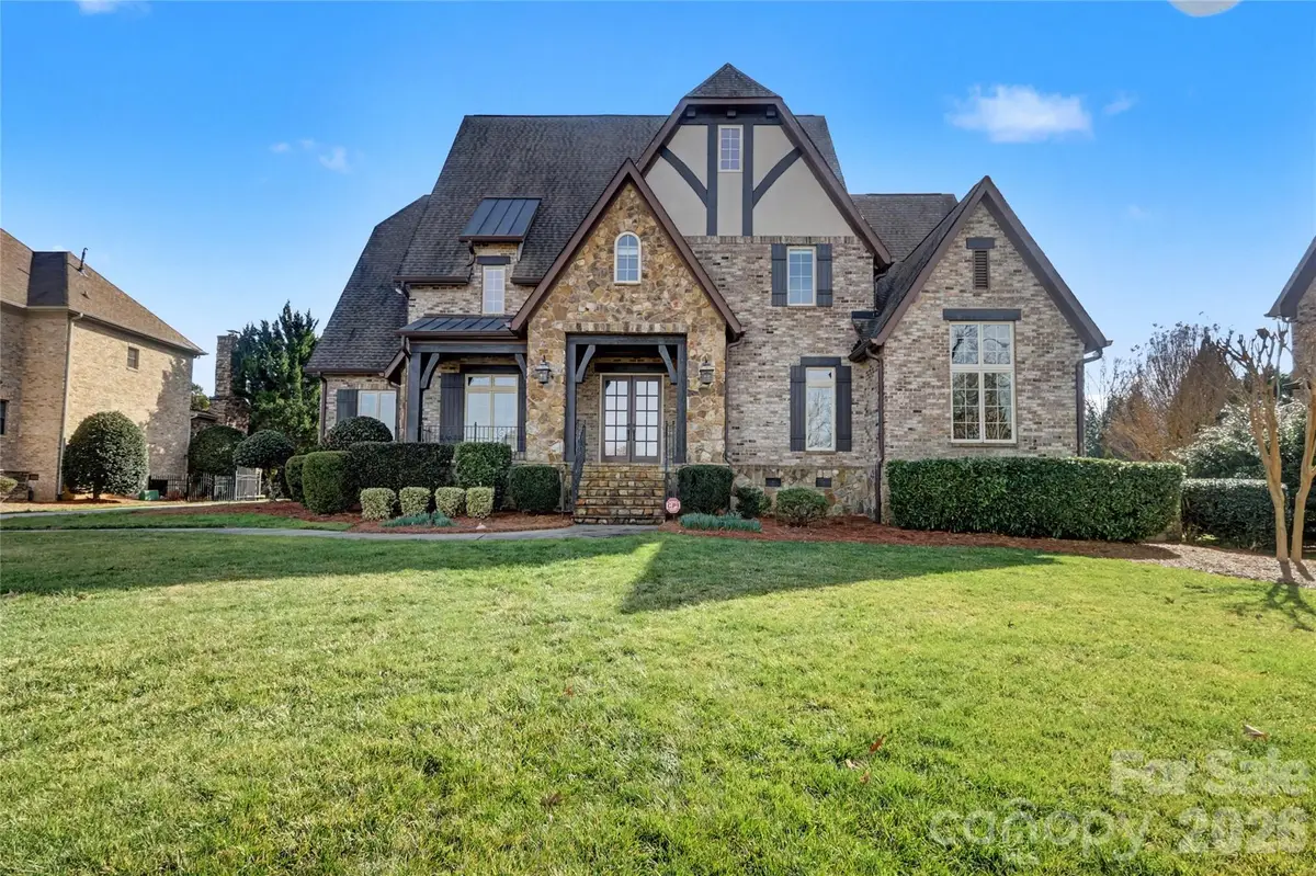 10037 Strike The Gold Lane, Waxhaw, NC 28173 - #1