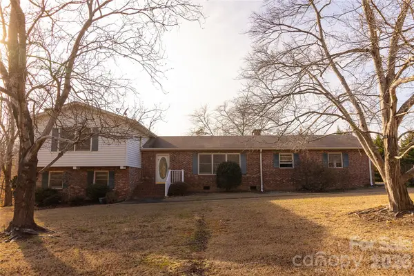 607 Edgewater Drive, Gaffney, SC 29340