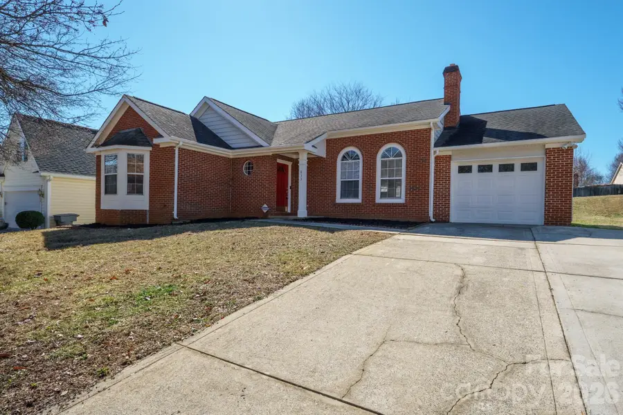 833 Brattleboro Court, Charlotte, NC 28217 - #2