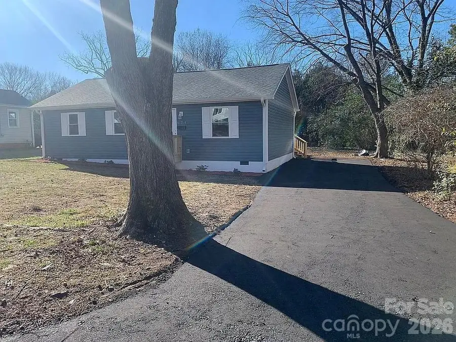 624 Northway Drive, Charlotte, NC 28208 - #2