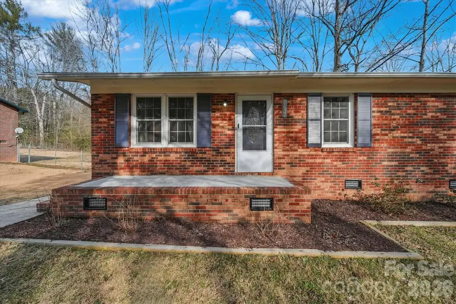 1437 Oak Hill Drive, Morganton, NC 28655 - #2