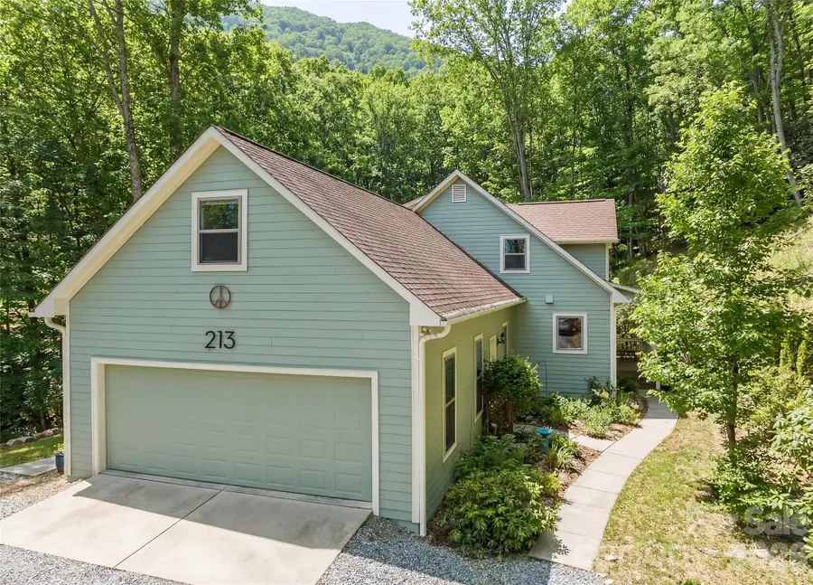 213 Hope Circle, Waynesville, NC 28786 - #2