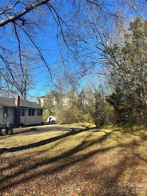 4326 Connelly Circle, Charlotte, NC 28208