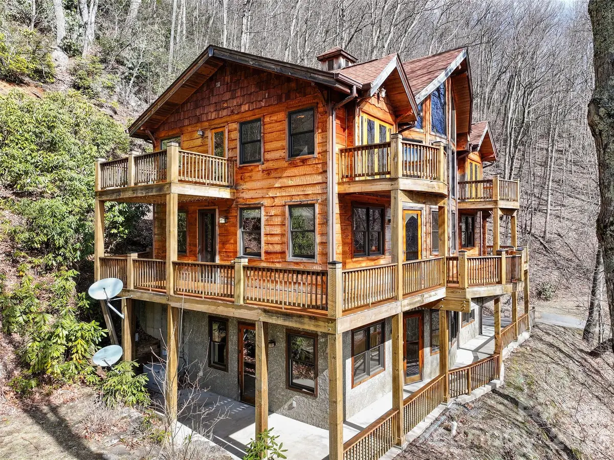 173 Heavenview Point, Maggie Valley, NC 28751 - #1