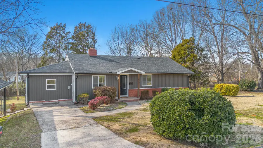 423 S Rhyne Street, Dallas, NC 28034 - #2