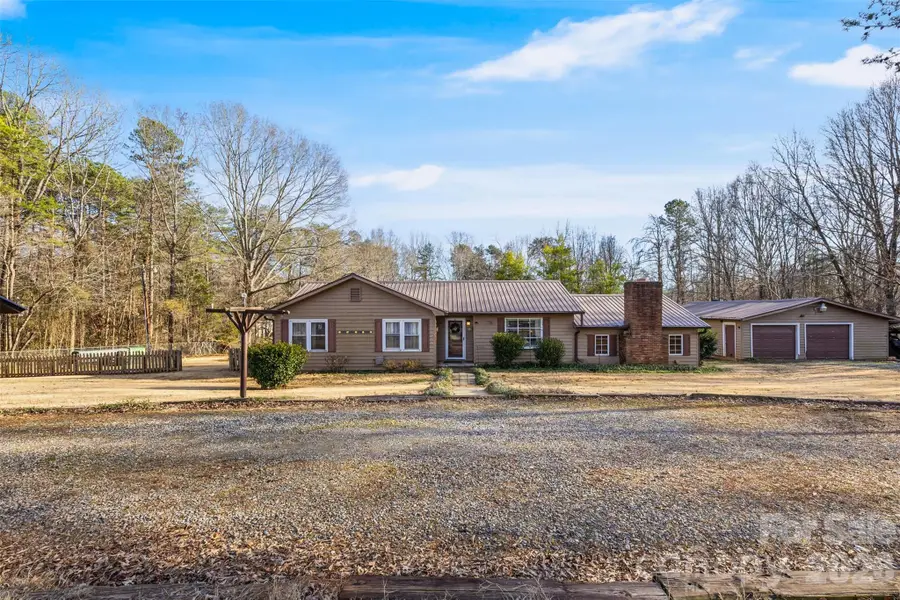 123 Sandy Creek Drive, Gastonia, NC 28052 - #2