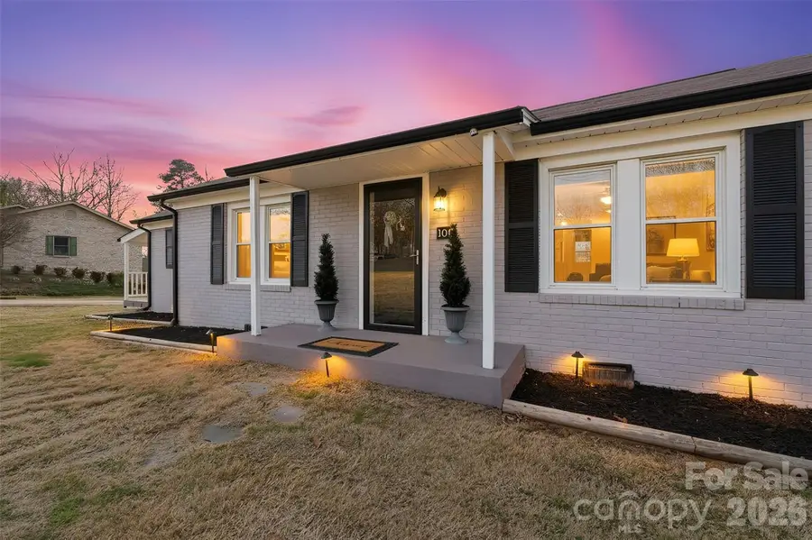 100 Boston Road, Taylorsville, NC 28681 - #3