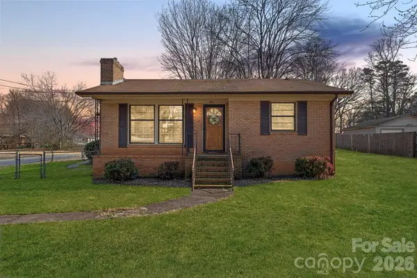 1301 Lane Road, Mount Holly, NC 28120