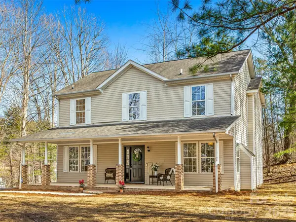 907 Gleason Street, Arden, NC 28704