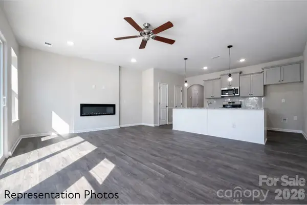 5945 Wallace Avenue, Charlotte, NC 28212