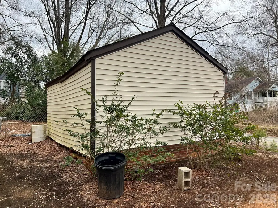 1604 Salisbury Avenue, Albemarle, NC 28001 - #3