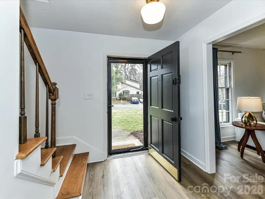 5900 Cabotwood Lane, Charlotte, NC 28212 - #2