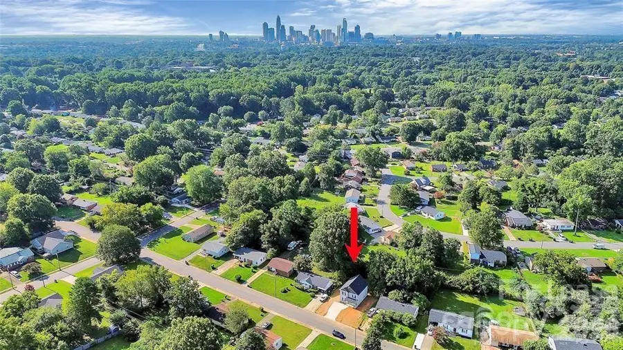 2833 Southwest Boulevard, Charlotte, NC 28216 - #3