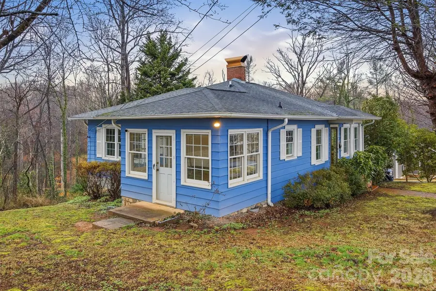 44 Forest Avenue, Granite Falls, NC 28630 - #2