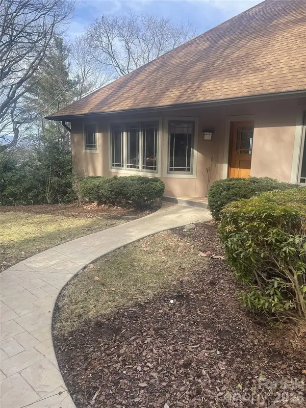 68 Crestwood Road, Asheville, NC 28804