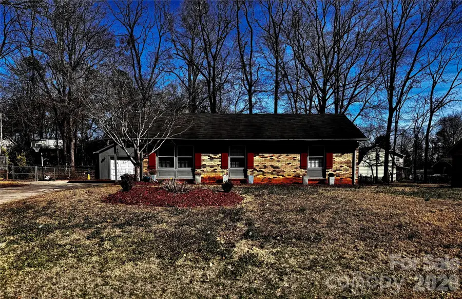 10101 Arbordale Avenue, Charlotte, NC 28215 - #2