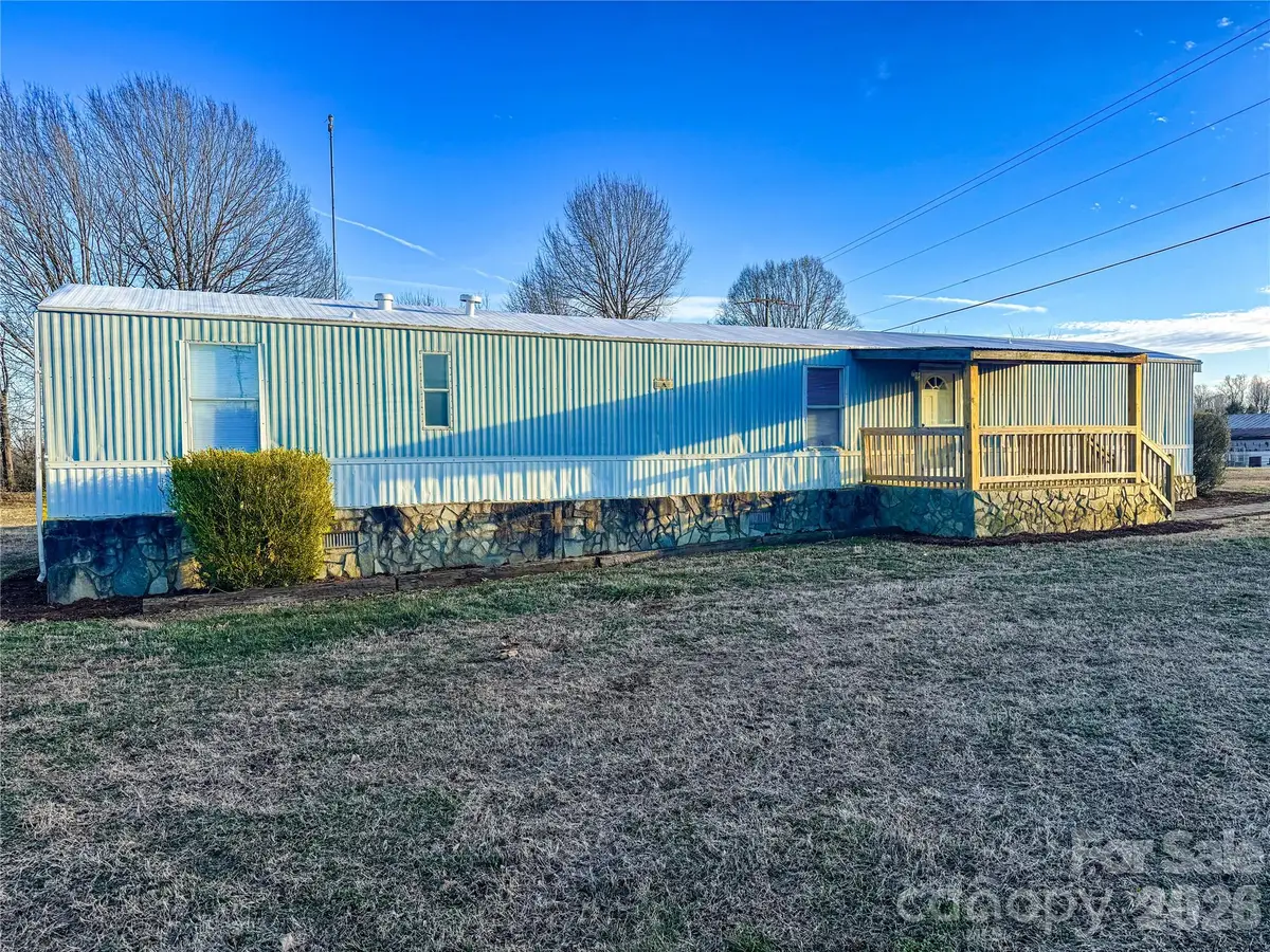 7555 Palm Tree Drive, Vale, NC 28168 - #1