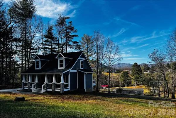 426 Shadow Wood Drive, Leicester, NC 28748