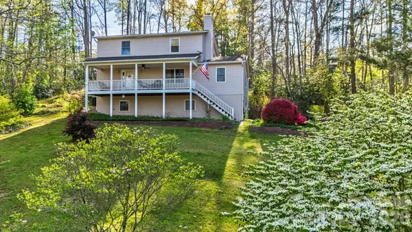 26 Morrow Drive, Fairview, NC 28730