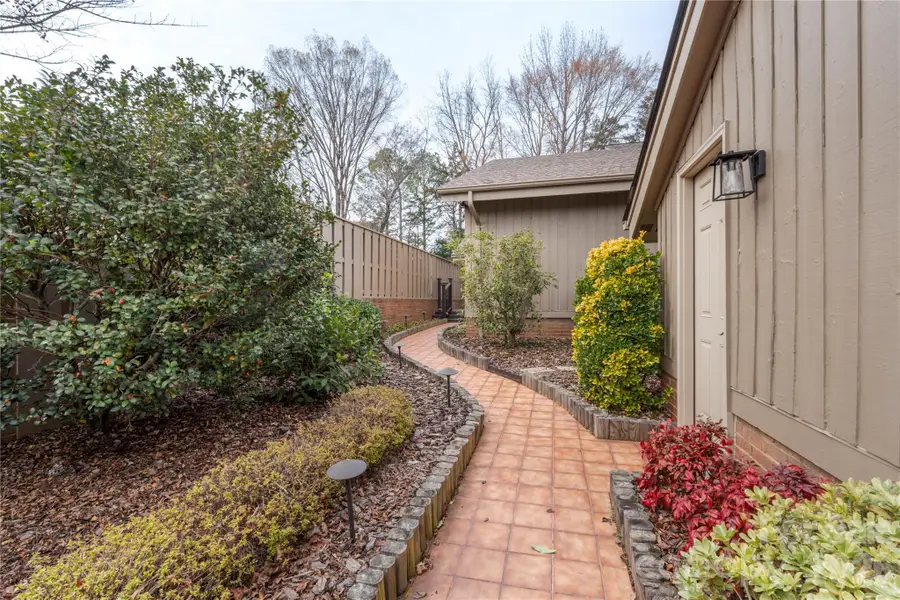 5018 Sunningdale Court, Charlotte, NC 28226 - #3