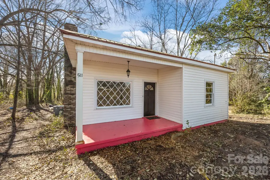 511 E Trade Street, Dallas, NC 28034 - #2