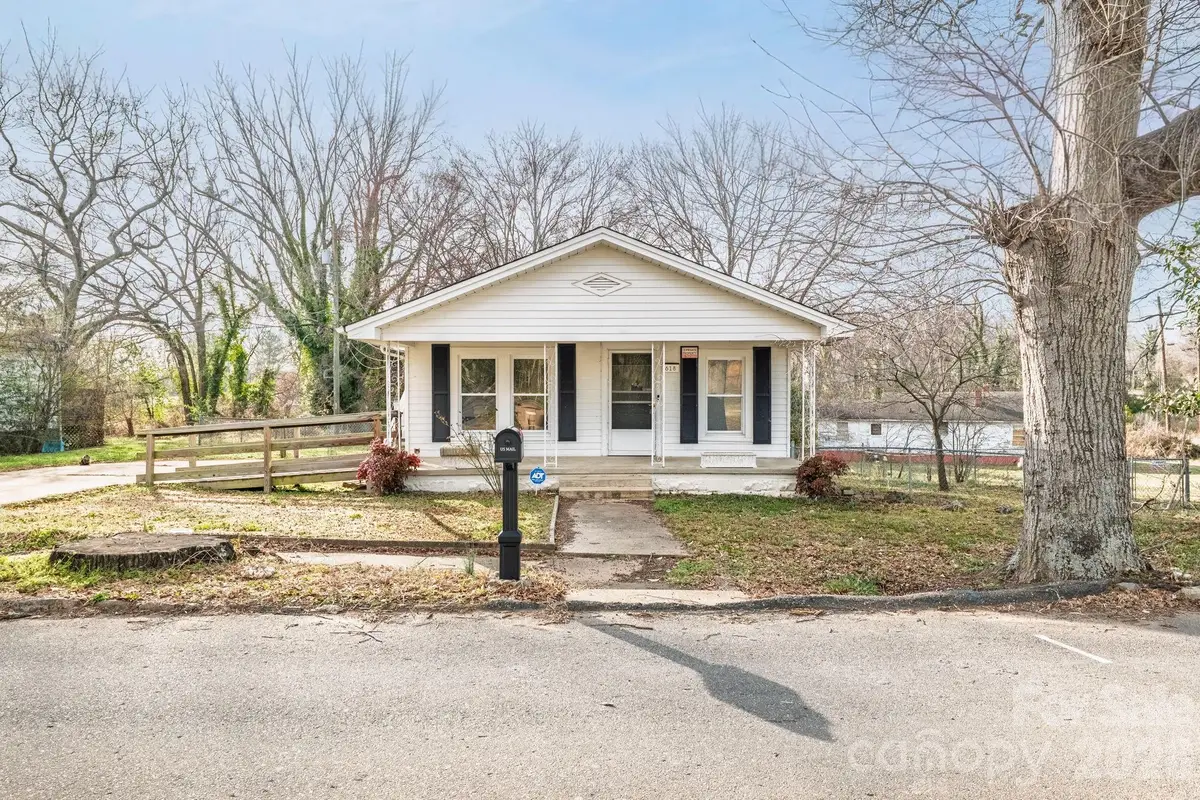 618 Live Oak Street, Shelby, NC 28150 - #1