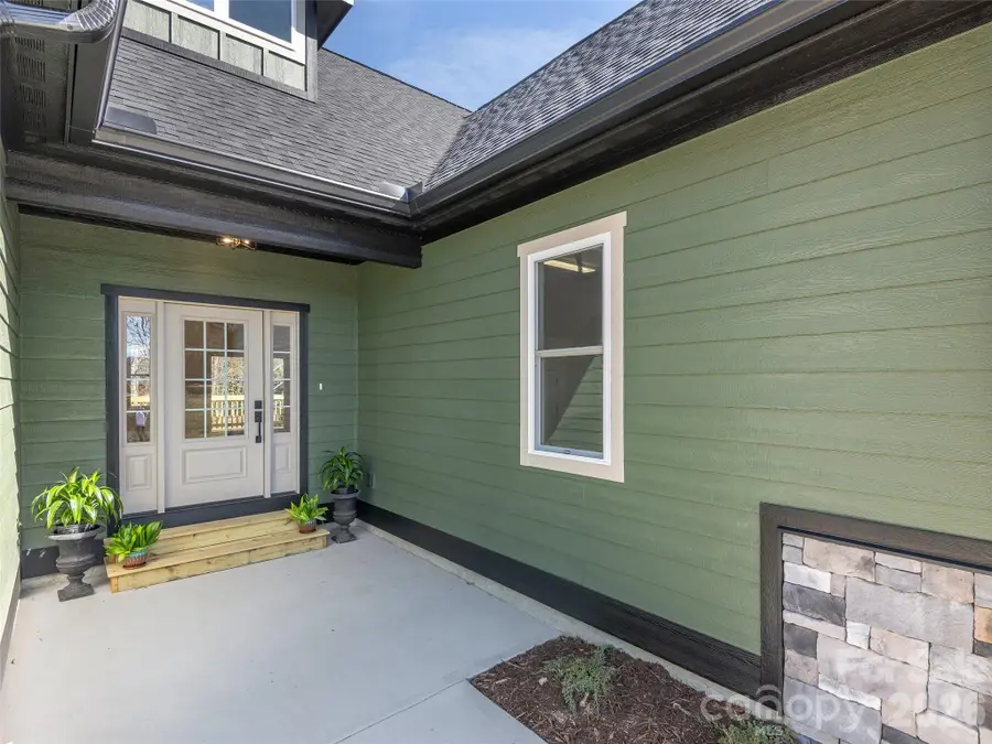 399 Crystal Heights Drive, Hendersonville, NC 28739 - #3