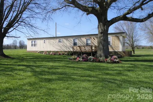 5750 New Hope Road, Denton, NC 27239