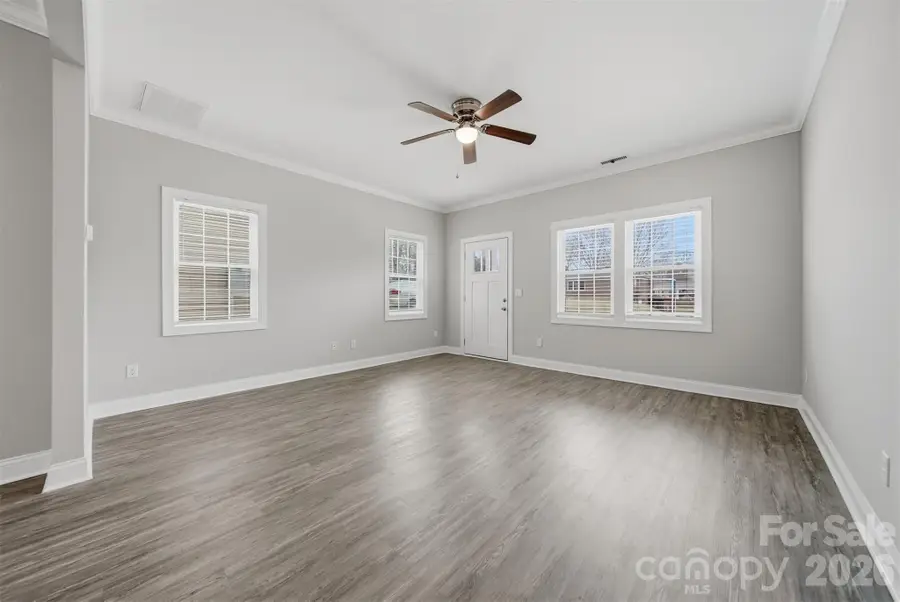 2650 14th Street Ne, Hickory, NC 28601 - #3