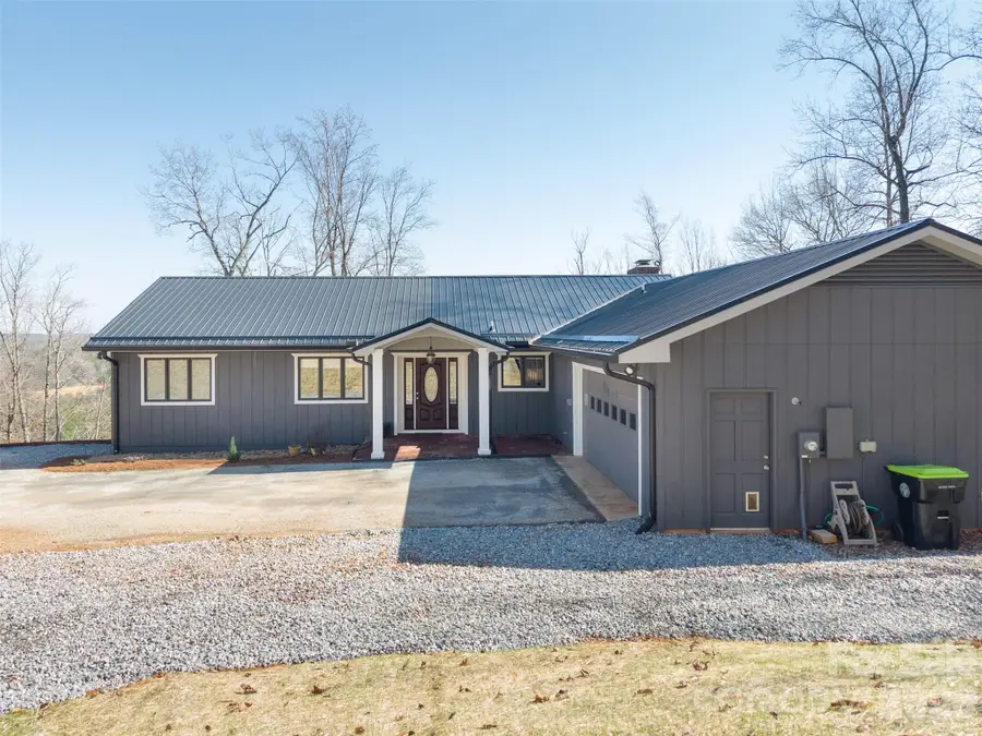 344 Hague Drive, Columbus, NC 28722 - #2