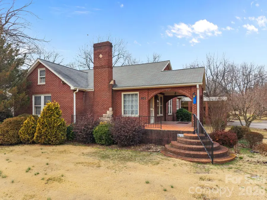 911 N Long Es Street, Salisbury, NC 28144 - #3