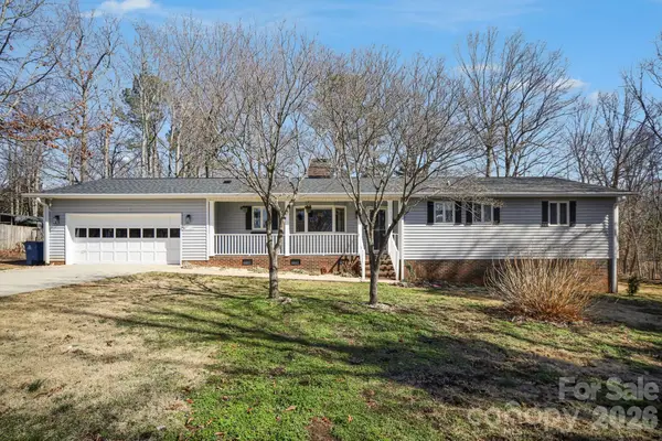 1140 Knollwood Drive, Claremont, NC 28610