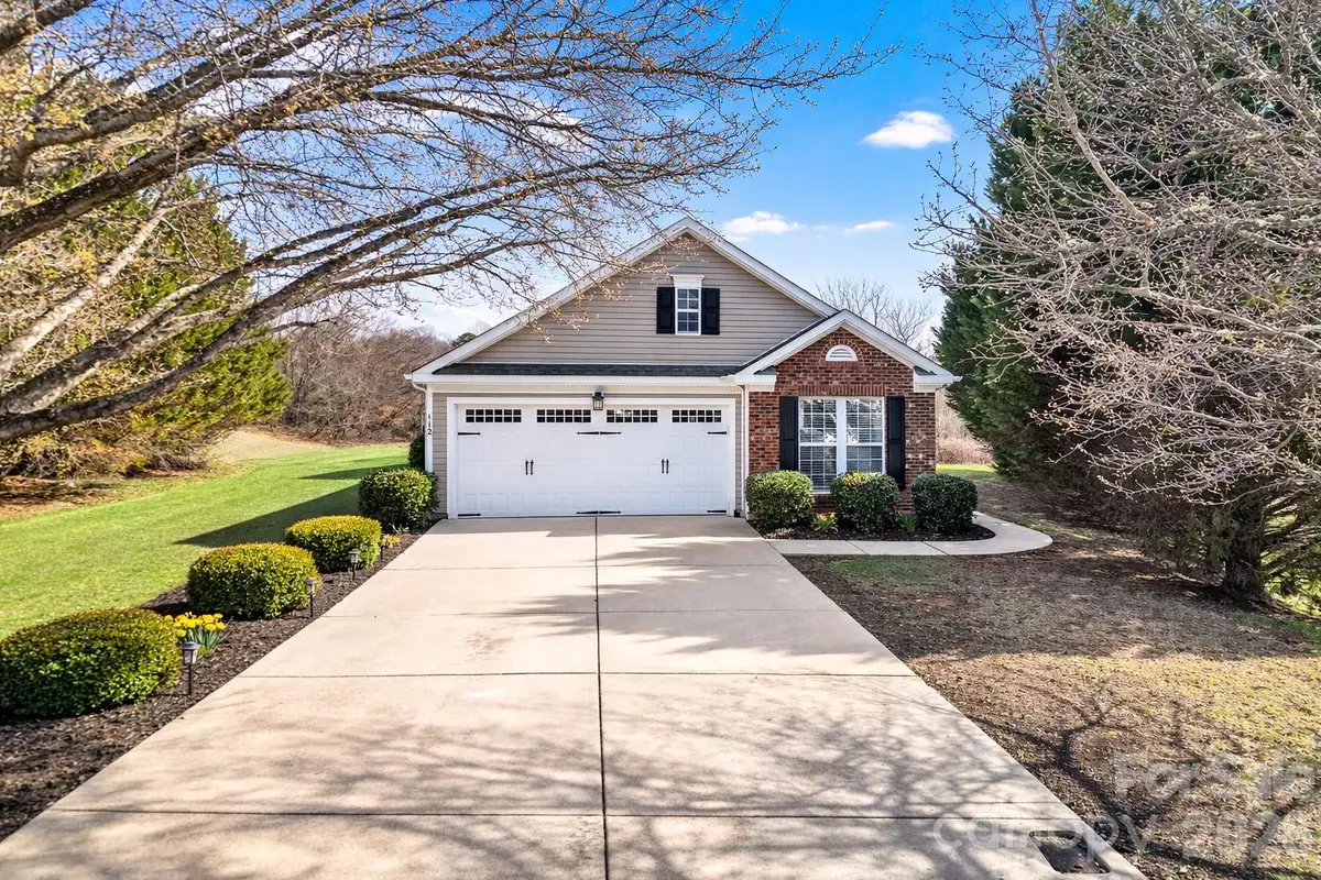 112 N Woodcliff Lane, Mount Holly, NC 28120 - #1