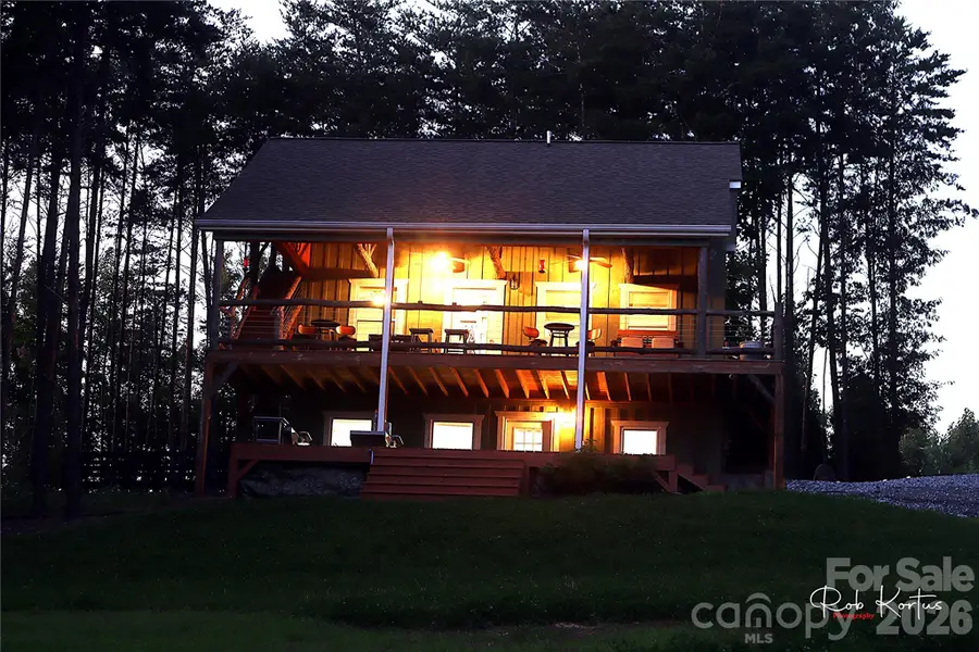 1594 High Valley Way, Lenoir, NC 28645 - #2