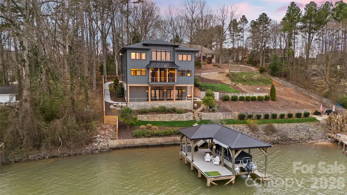 324 Riverside Drive, Mount Holly, NC 28120 - #1