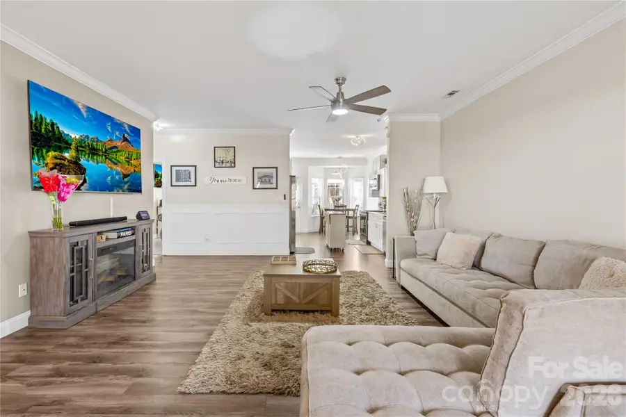 6406 Castlewynd Court, Charlotte, NC 28212 - #3