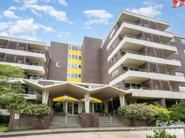 1300 Reece Road #520, Charlotte, NC 28209