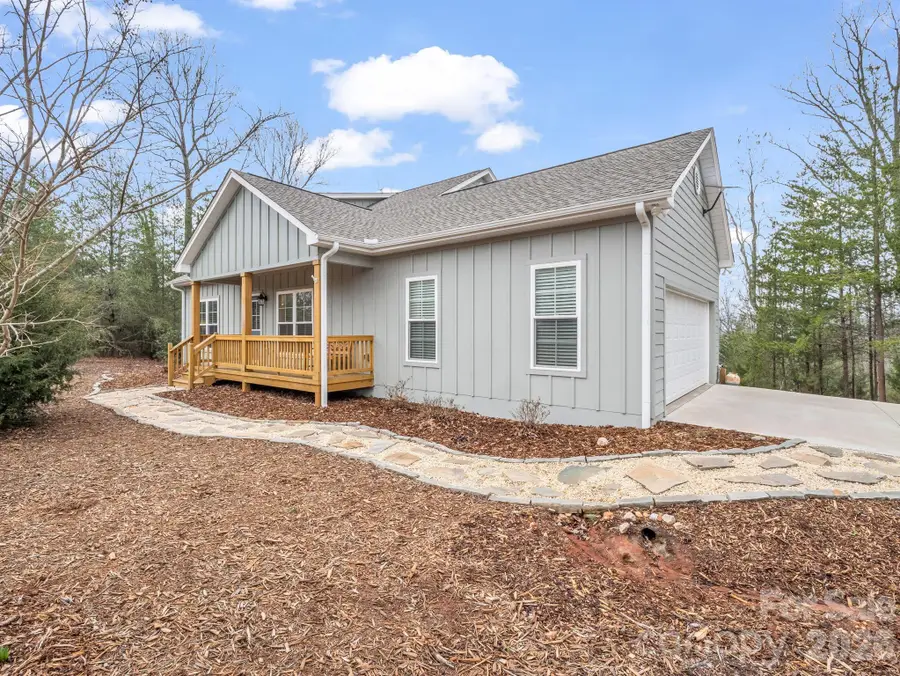 631 Mountain Parkway, Mill Spring, NC 28756 - #3