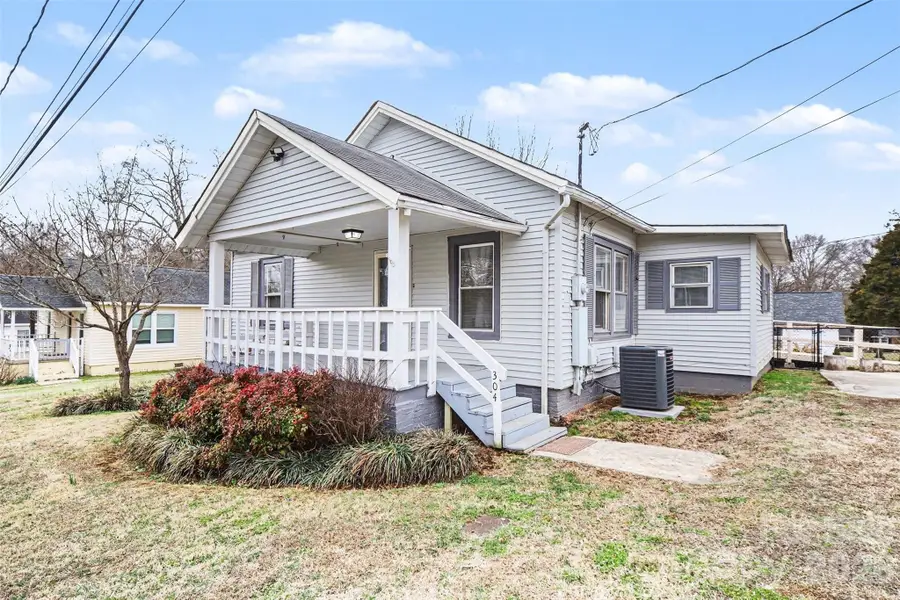 304 Adrian Street, Mount Holly, NC 28120 - #2