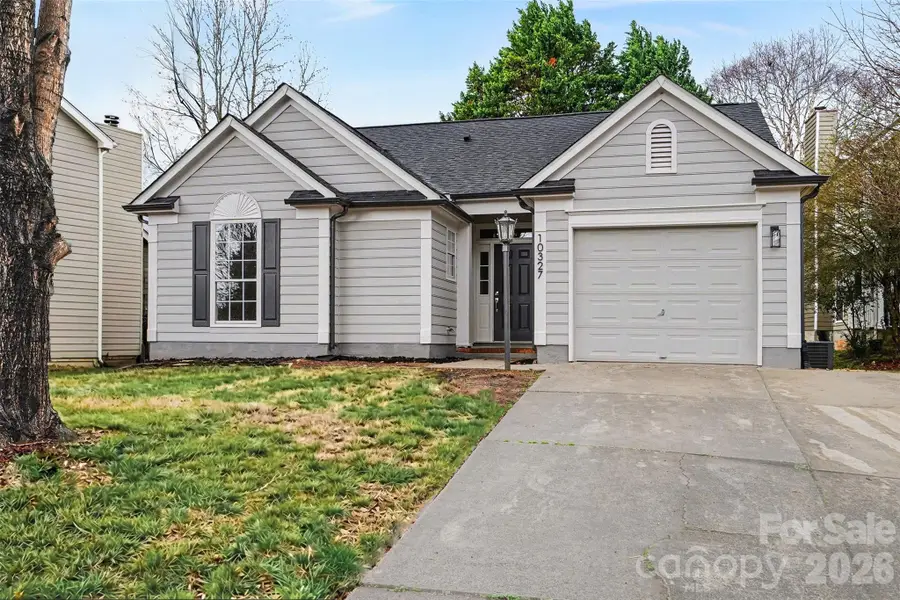 10327 Creswell Court, Charlotte, NC 28215 - #2