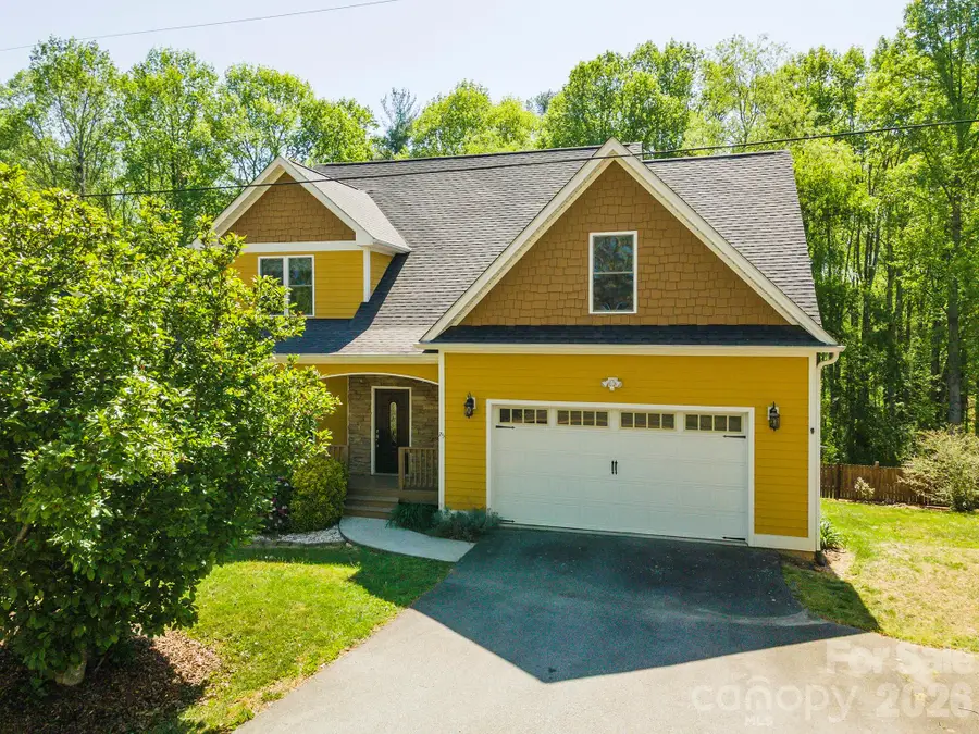 75 Noble Road, Fairview, NC 28730 - #3